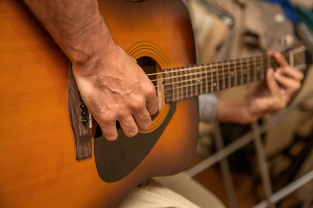 Acoustic Guitar Bracing